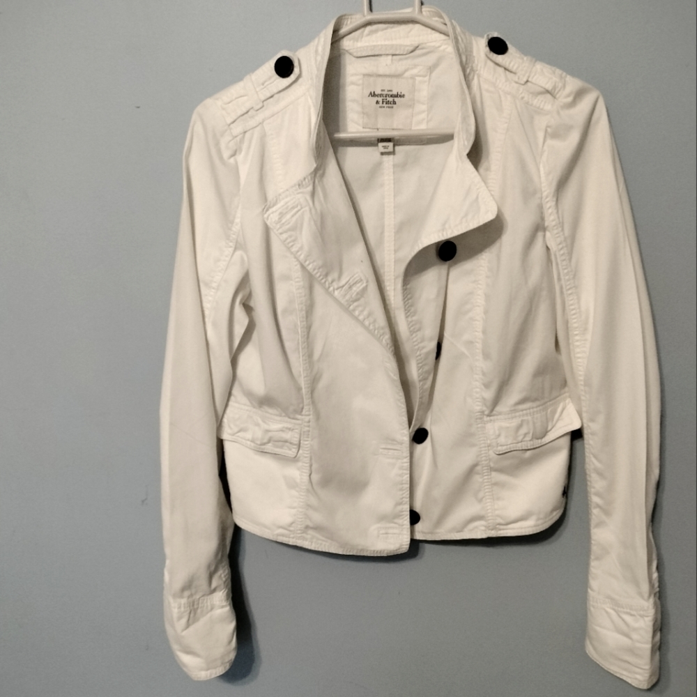 Ambercrombie and Fitch Women's White Cotton Jacket Size L